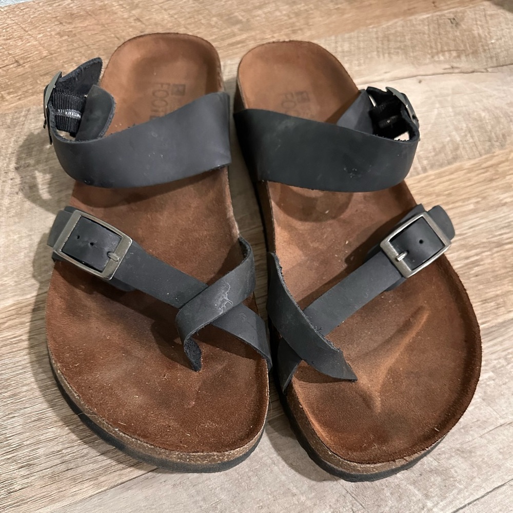 Women’s Black Sandals